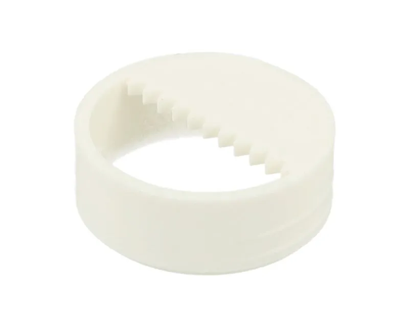 Zawieszka tworzywo sztuczne biała 30x11,5 mm OP.=100szt.