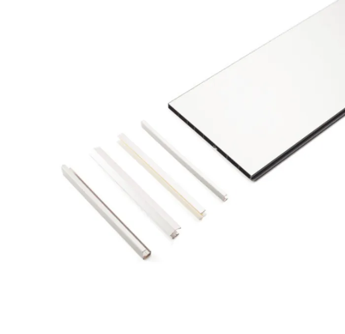 Łącznik 135° do Cokołu wys.15cm ALUminium Szczotkowane Rehau