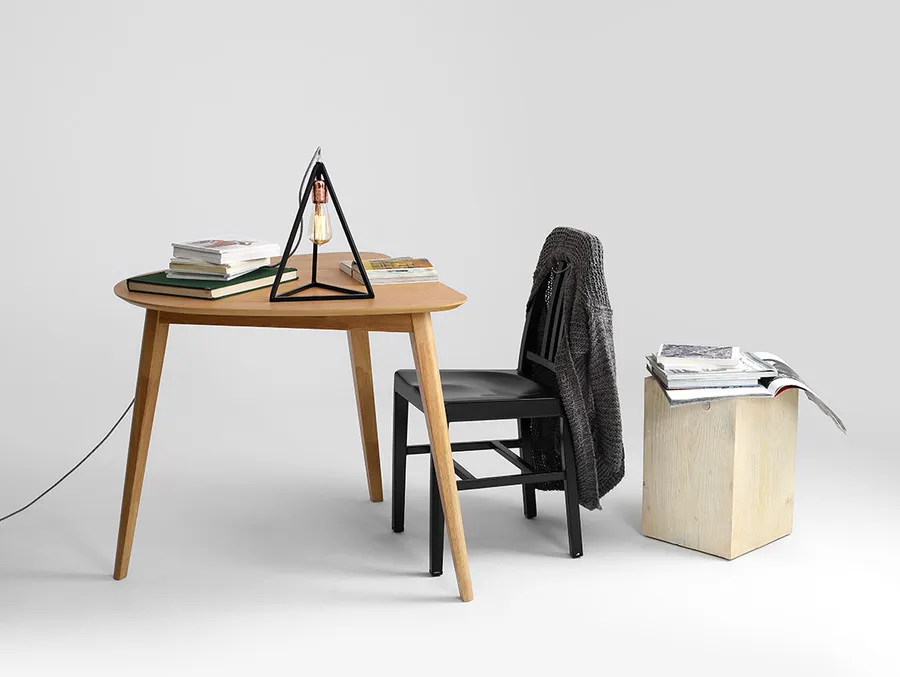 Lampa stołowa TRIMETRIC TABLE - czarny