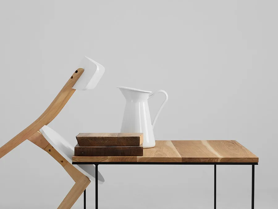 Stół kawowy WALT SOLID WOOD 100x100 - naturalny/czarny