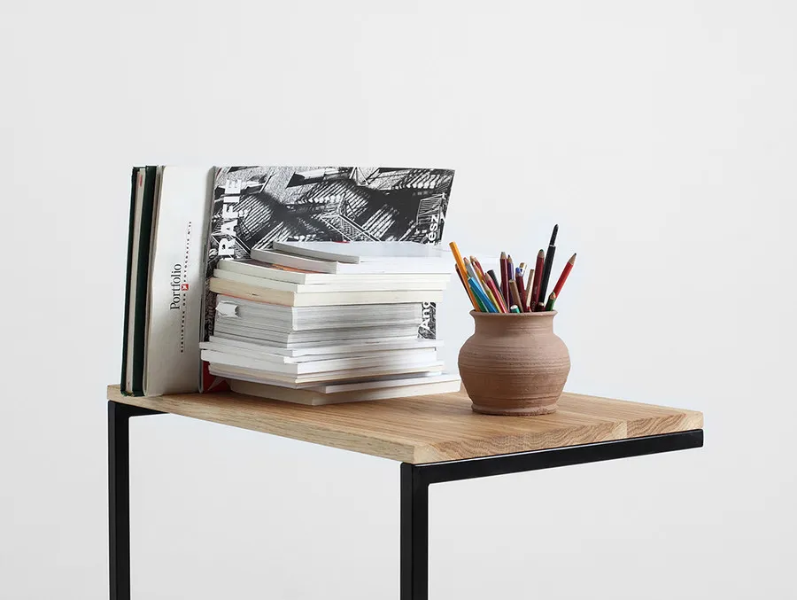 Stolik LUPE SOLID WOOD 60 - dąb/czarny