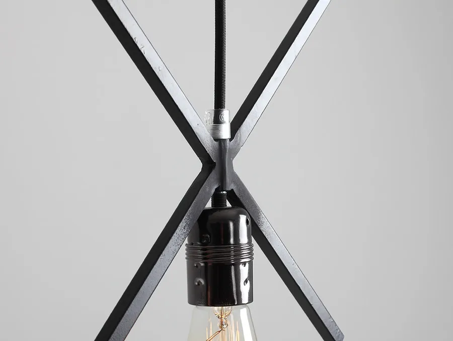 Lampa wisząca XLAMP - czarny