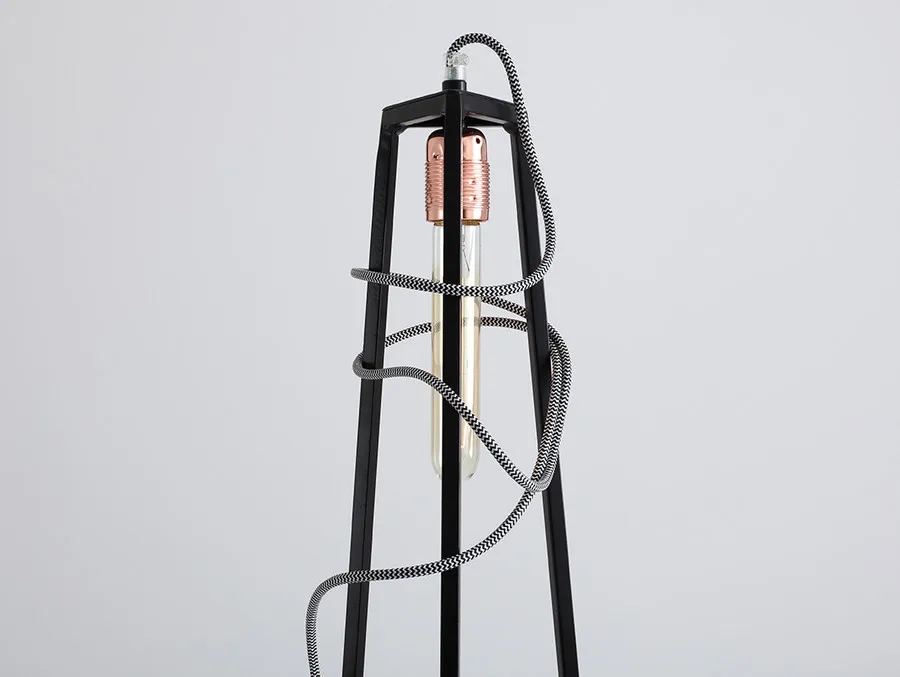 Lampa podłogowa TRIMETRIC FLOOR - czarny