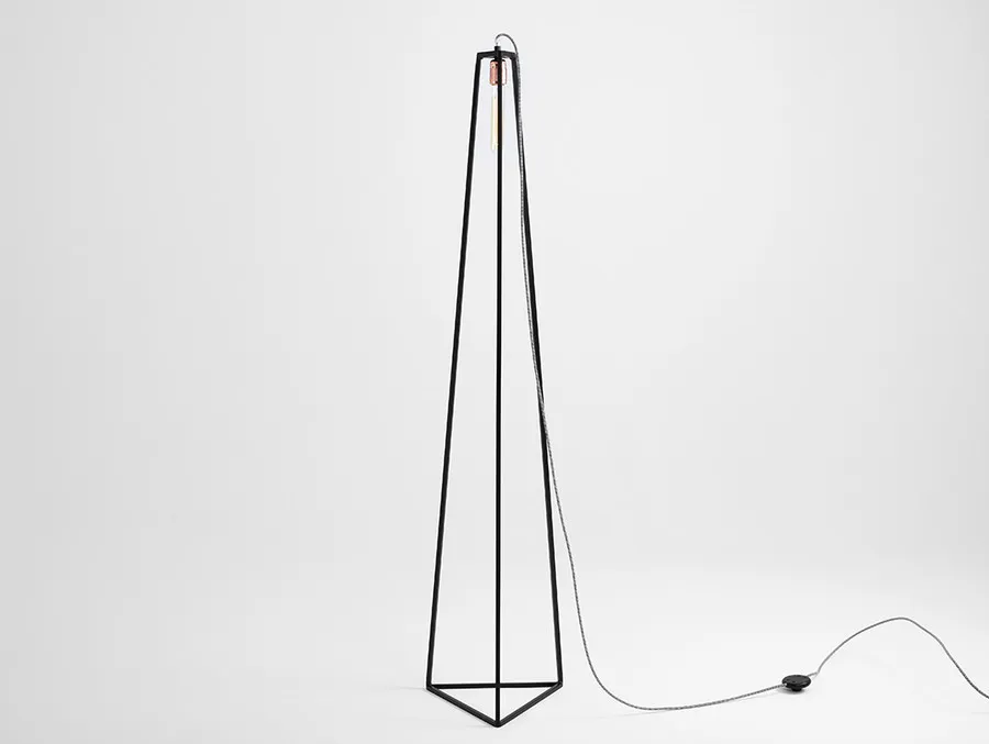 Lampa podłogowa TRIMETRIC FLOOR - czarny