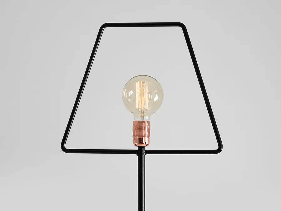 Lampa podłogowa FIRKANT FLOOR - czarny