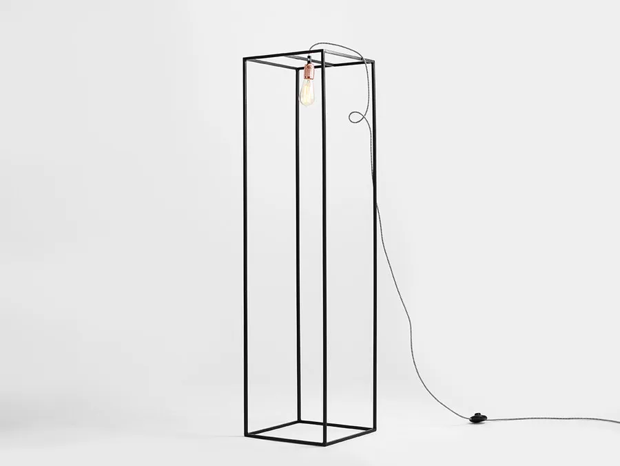 Lampa podłogowa METRIC FLOOR S - czarny