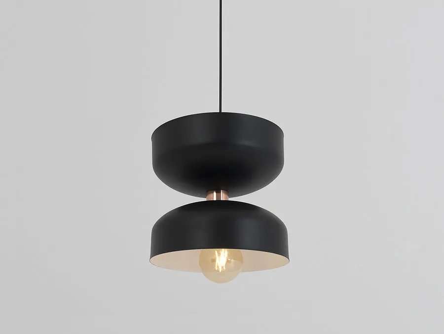 Lampa wisząca WOMAN L - czarny
