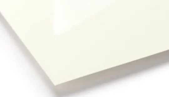 Obrzeże meblowe do oklejania laserowego PRO 5335B STHG (140252) Kość słoniowa (Magnolia) wysoki połysk 23 x 1 mm REHAU