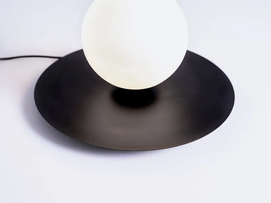 Lampa stołowa SKIVA BALL M - czarny