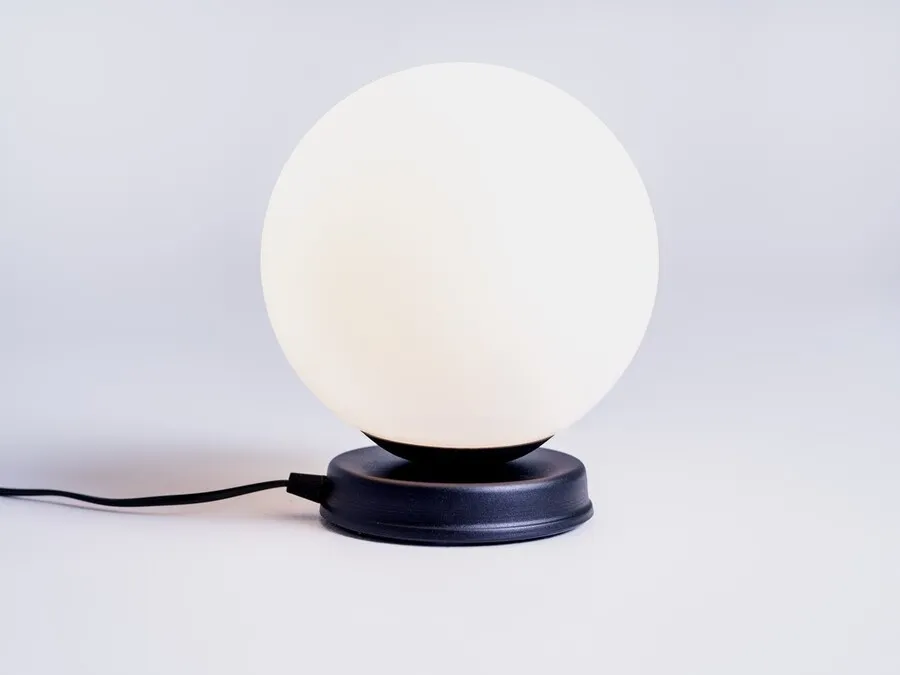 Lampa stołowa MANEN M