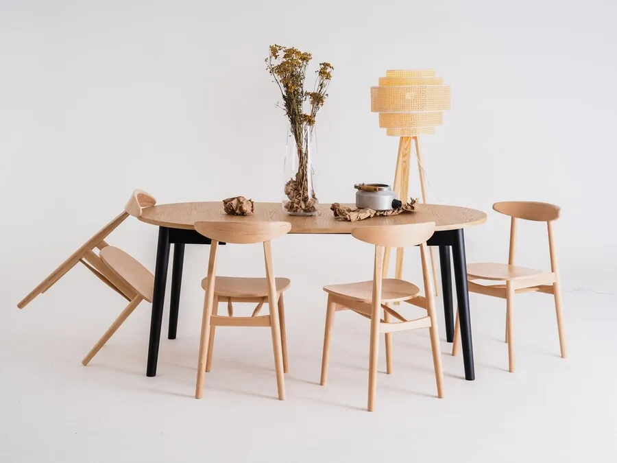 Drewniany stół okrągły rozkładany ANTON ROUND 95-175x95 - dąb/czarny