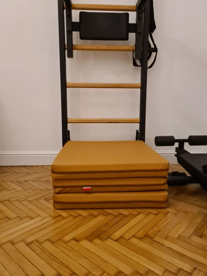 Materac gimnastyczny BenchK - brązowy