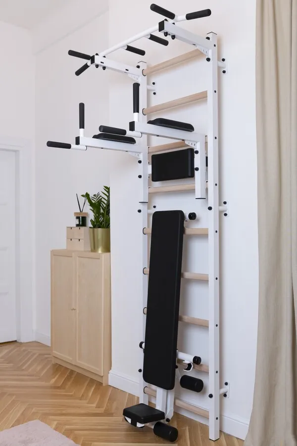 Wielofunkcyjna drabinka gimnastyczna BenchK 723W - biały