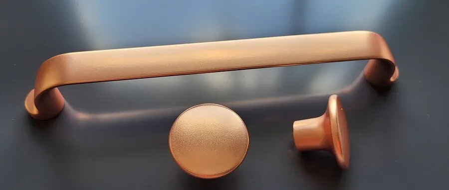 Gałka 2022 - miedź galwanizowana / fi 32 mm
