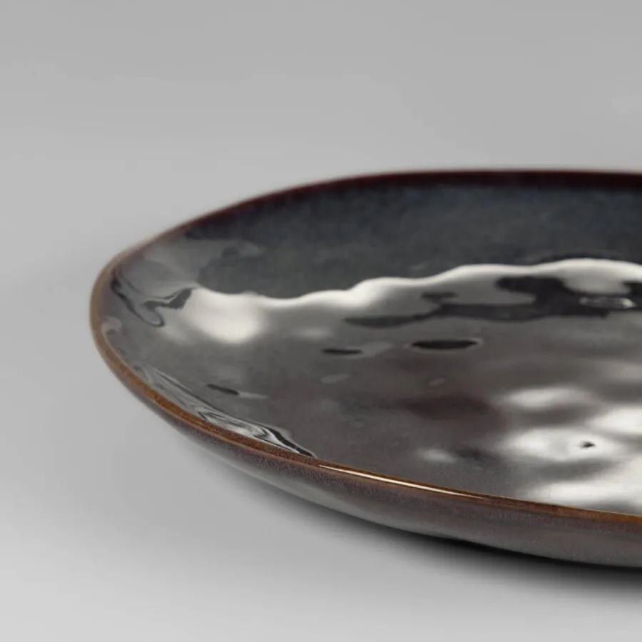 Talerz płaski ceramiczny 28 cm ciemnoniebieski