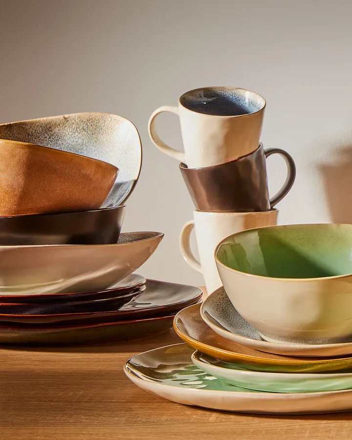 Talerz płaski ceramiczny 28 cm ciemnoniebieski