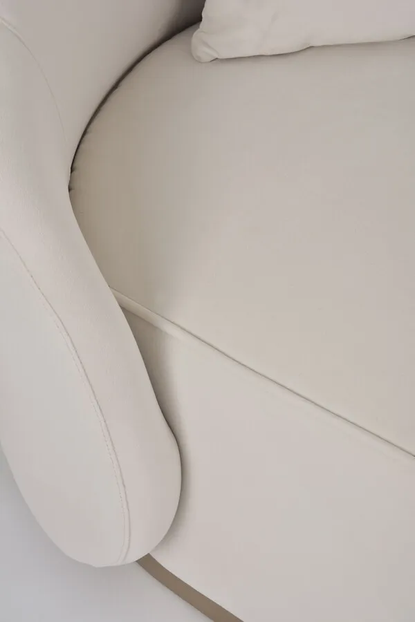 Welurowa sofa 3-osobowa NUA N19 - alabastrowa biel
