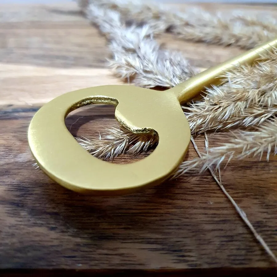 Otwieracz do butelek 16 cm - złoty