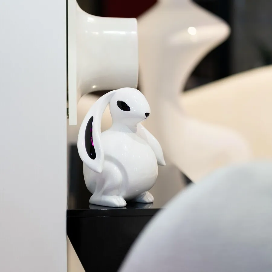 Figurka dekoracyjna MOON HARE 30 cm - biały