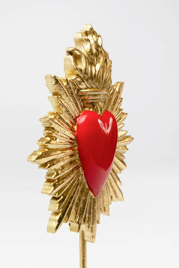 Dekoracja stojąca FLAMING HEART - złoty