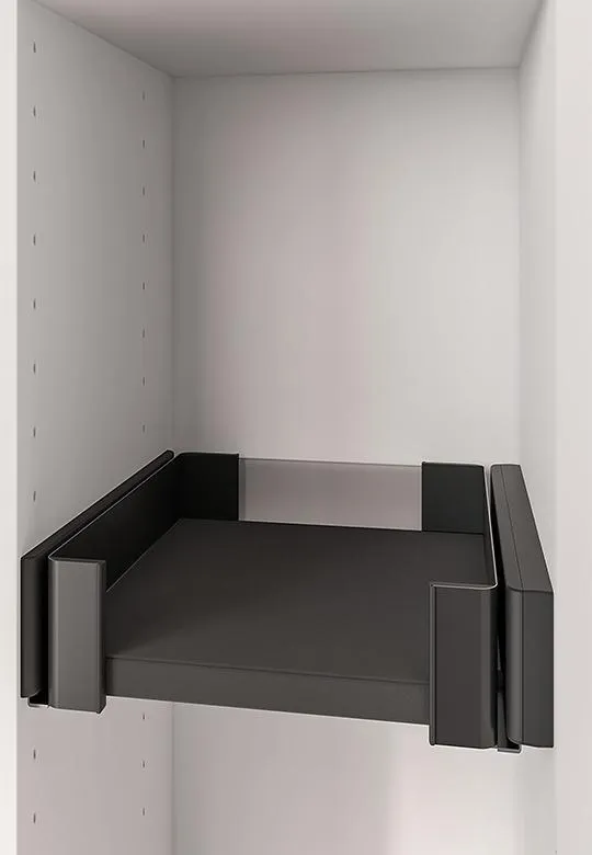 CONERO - listwa dystansowa do prowadnic/ 1 szt./ czarna PEKA