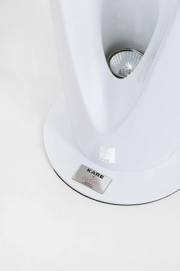 Lampa podłogowa FLOW FLAME - biały
