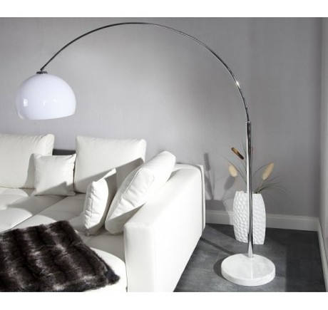 Designerskie lampy stojące