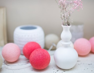 Cotton balls w pokoju dziecięcym - jak udekorować pokój dziecka? Cotton balls w pokoju dziecięcym - jak udekorować pokój dziecka?